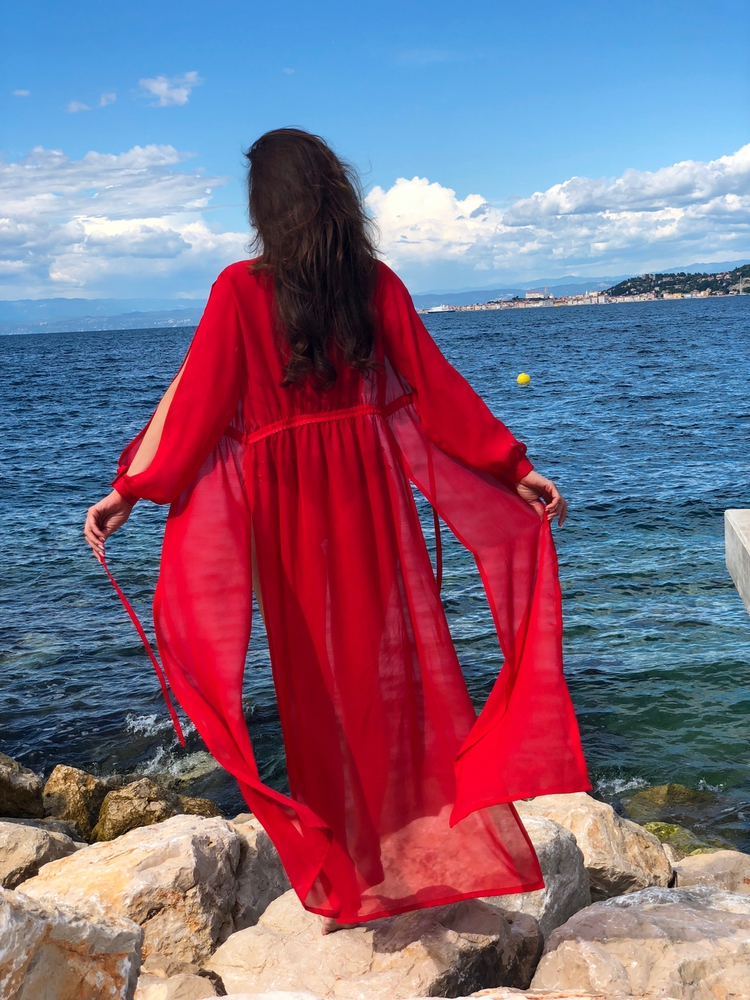 Model Princess - Červená | dlouhé červené letní plážové šaty na plavky | Beach Swan