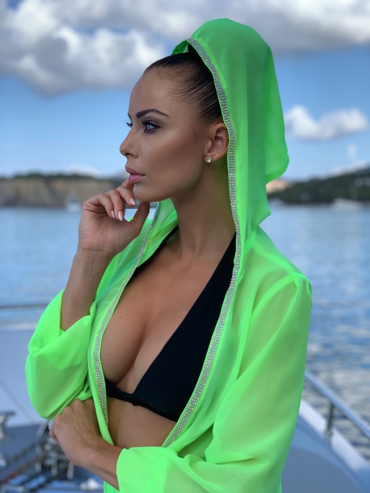 Model Naomi - neonová | dlouhé neonové letní plážové šaty s kapucí na plavky| Beach Swan